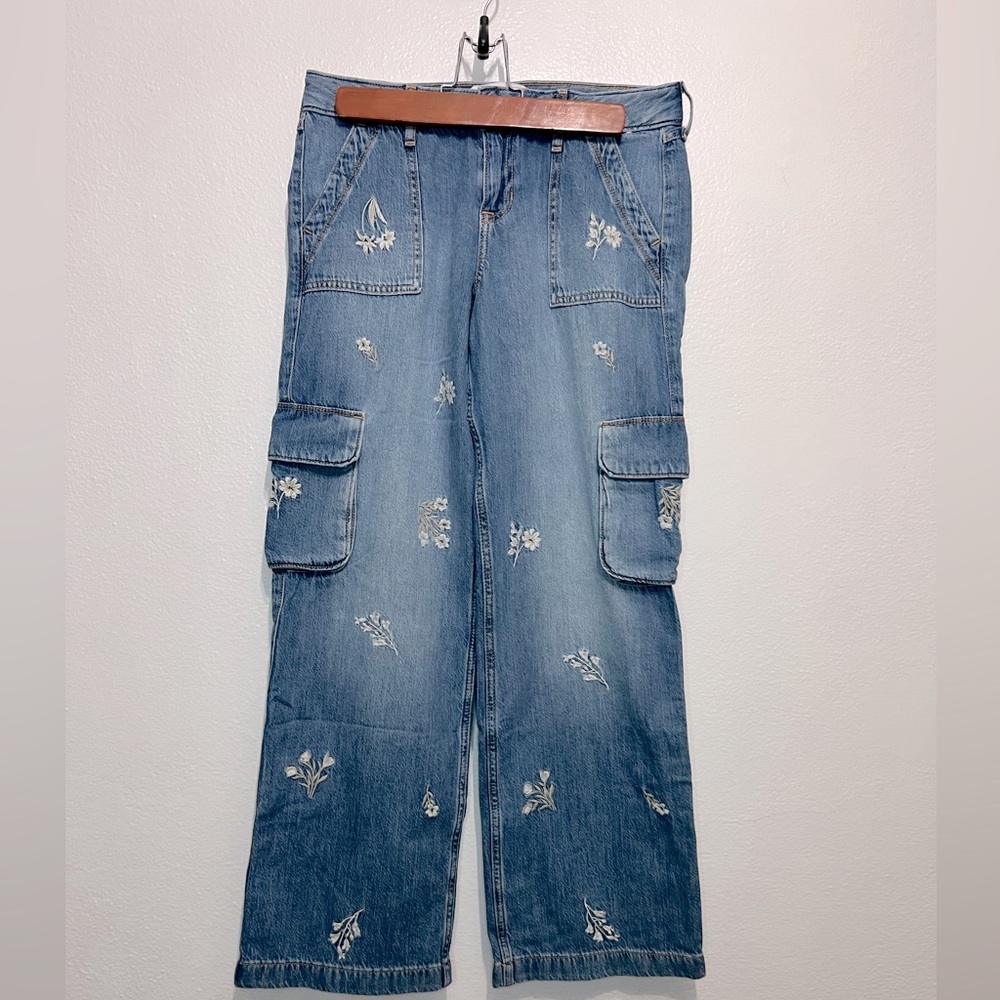 Abercrombie Kids Floral Embroidered Low Rise Baggy‎ Jeans Size 13/14